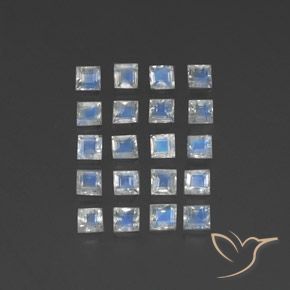 Gemme di Pietra di luna arcobaleno Bianco bluastro naturale da 3.45 ct, Quadrato, Trasparente