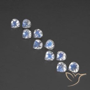 3.48ctw Naturale Bianco bluastro Pietra di luna arcobaleno, Forma a pera, Trasparente