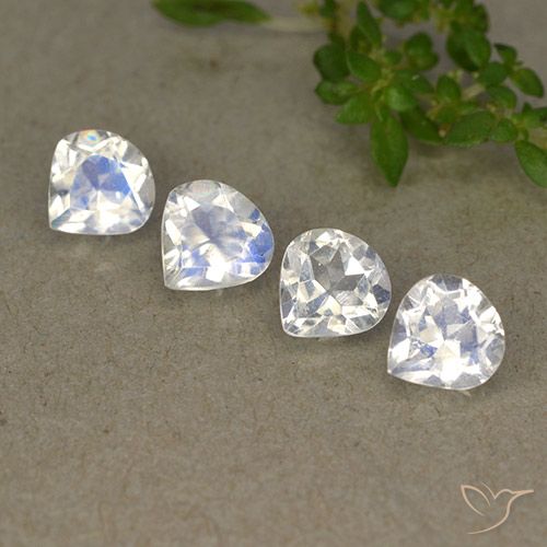 Pietra di luna arcobaleno naturale bianco da 1,61 ct, taglio a pera, trasparente