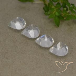 Pietra di luna arcobaleno naturale bianco da 1,61 ct, taglio a pera, trasparente