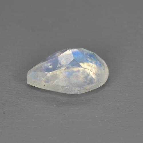 Pietra di luna arcobaleno Bianco bluastro naturale da 1.35 ct, Forma a pera, Trasparente