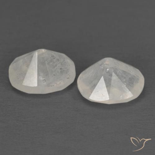 Gemme di Pietra di luna arcobaleno Bianco bluastro naturale da 2.14 ct, Ovale, Traslucido