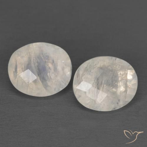 2.17ctw Naturale Bianco bluastro Pietra di luna arcobaleno, Ovale, Traslucido