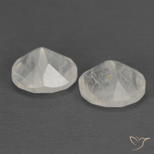 Gemme di Pietra di luna arcobaleno Bianco bluastro naturale da 2.17 ct, Ovale, Traslucido
