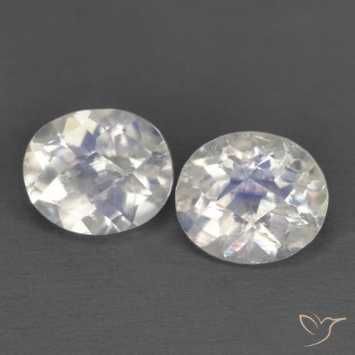 Gemme di Pietra di luna arcobaleno Bianco bluastro naturale da 2.43 ct, Ovale, Trasparente