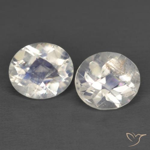 Gemme di Pietra di luna arcobaleno Bianco bluastro naturale da 2.36 ct, Ovale, Trasparente