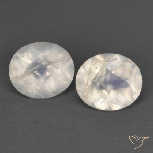 2.30ctw Naturale Bianco bluastro Pietra di luna arcobaleno, Ovale, Trasparente