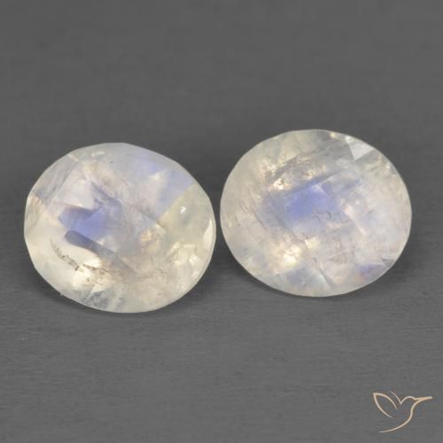 Gemme di Pietra di luna arcobaleno Bianco bluastro naturale da 2.39 ct, Ovale, Trasparente