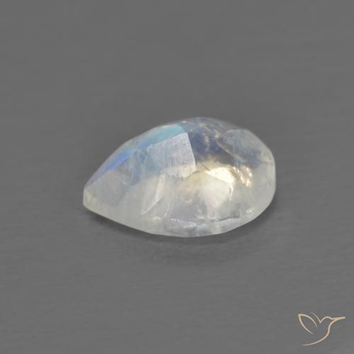 Pietra di luna arcobaleno Bianco bluastro naturale da 0.73 ct, Forma a pera, Trasparente