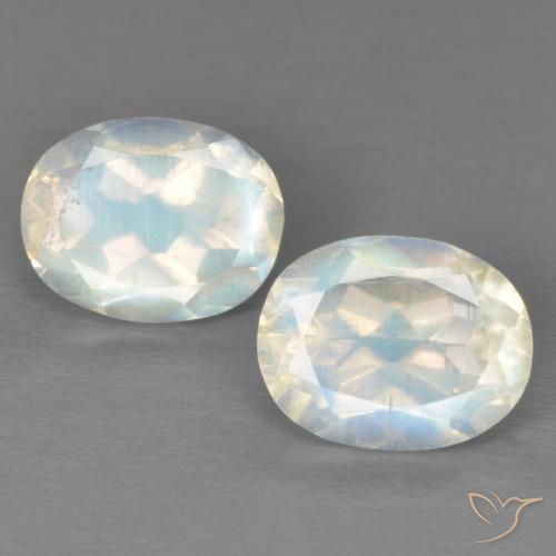 4.18ctw Naturale Bianco bluastro Pietra di luna arcobaleno, Ovale, Trasparente