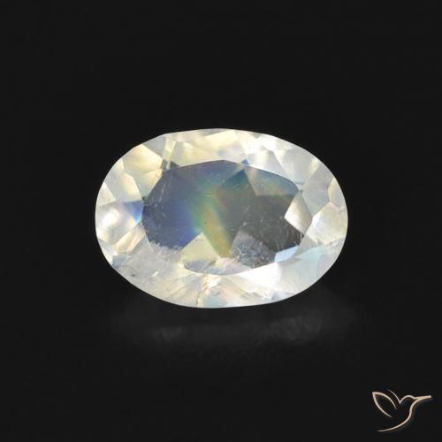 0.67ct Naturale Bianco bluastro Pietra di luna arcobaleno, Ovale, Trasparente