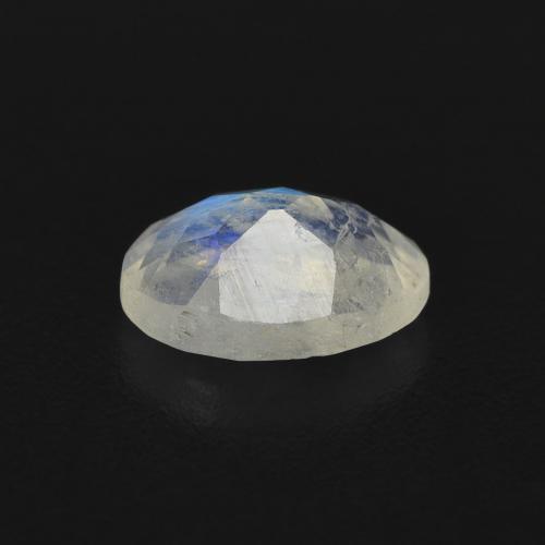 Pietra di luna arcobaleno Bianco bluastro naturale da 0.81 ct, Ovale, Trasparente