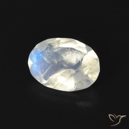 Pietra di luna arcobaleno Bianco bluastro naturale da 0.74 ct, Ovale, Trasparente