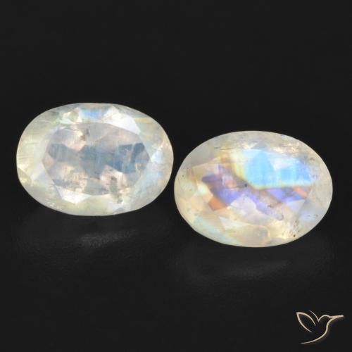 1.67ctw Naturale Bianco bluastro Pietra di luna arcobaleno, Ovale, Trasparente