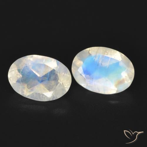 Gemme di Pietra di luna arcobaleno Bianco bluastro naturale da 1.48 ct, Ovale, Trasparente