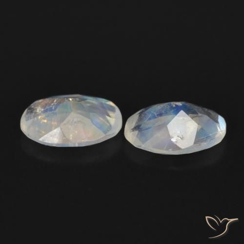 Gemme di Pietra di luna arcobaleno Bianco bluastro naturale da 1.13 ct, Ovale, Trasparente
