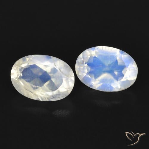 Gemme di Pietra di luna arcobaleno Bianco bluastro naturale da 1.63 ct, Ovale, Trasparente