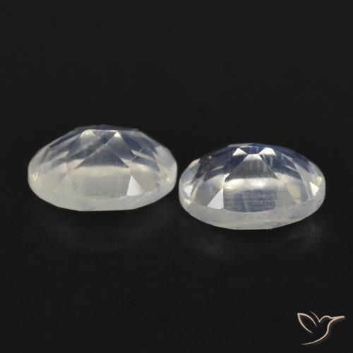Gemme di Pietra di luna arcobaleno Bianco bluastro naturale da 1.63 ct, Ovale, Trasparente