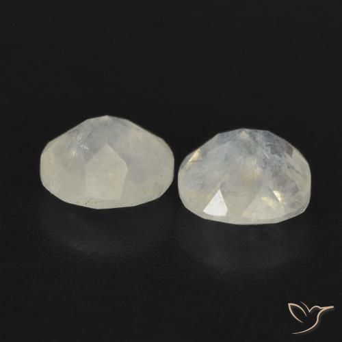 Gemme di Pietra di luna arcobaleno Bianco bluastro naturale da 1.56 ct, Cuscino, Traslucido