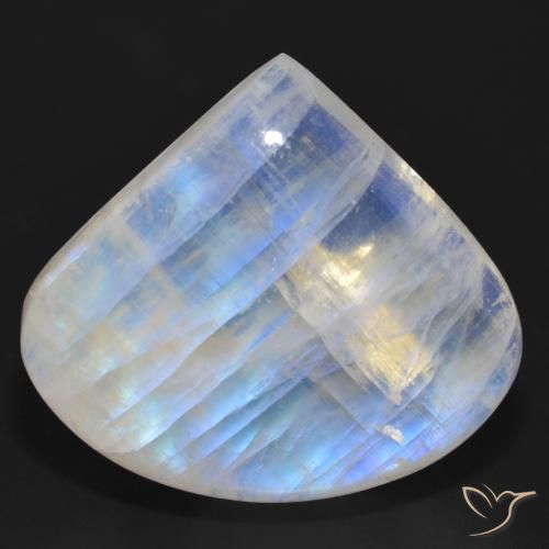 36.83ct Naturale Bianco bluastro Pietra di luna arcobaleno, Forma a pera, Traslucido