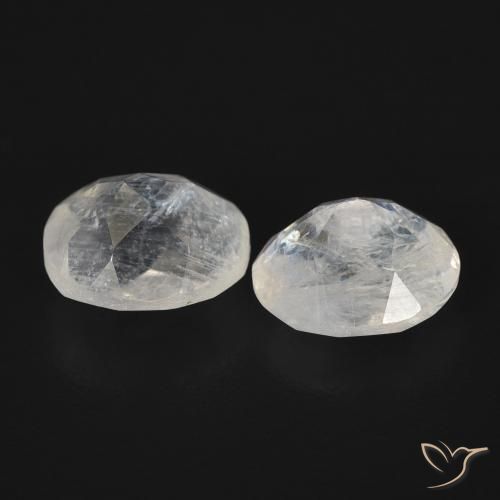 Gemme di Pietra di luna arcobaleno Bianco bluastro naturale da 2.22 ct, Ovale, Trasparente