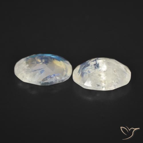 Gemme di Pietra di luna arcobaleno Bianco bluastro naturale da 5.65 ct, Ovale, Trasparente