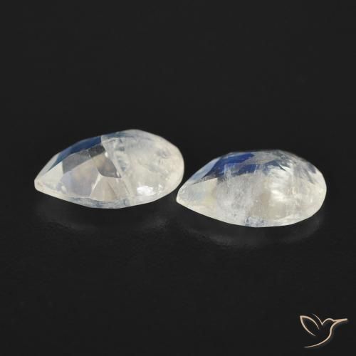 Gemme di Pietra di luna arcobaleno Bianco bluastro naturale da 1.02 ct, Forma a pera, Trasparente