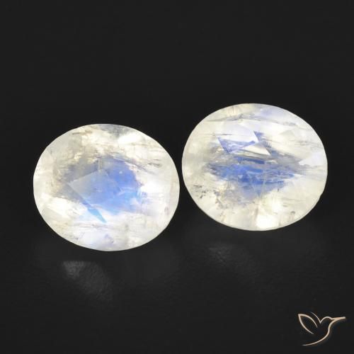 Gemme di Pietra di luna arcobaleno Bianco bluastro naturale da 2.46 ct, Ovale, Trasparente