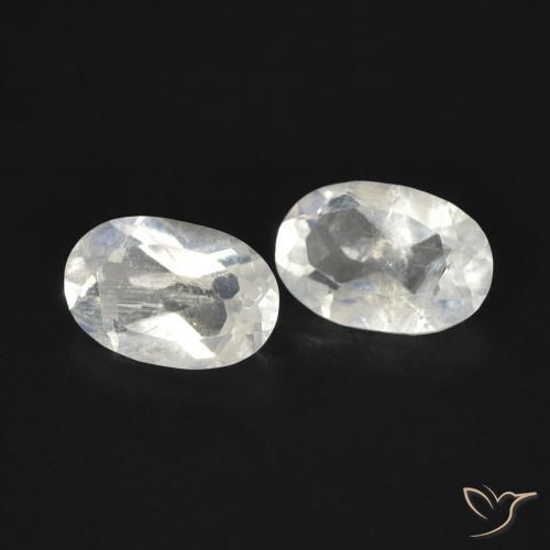 Gemme di Pietra di luna arcobaleno Bianco bluastro naturale da 0.80 ct, Ovale, Trasparente