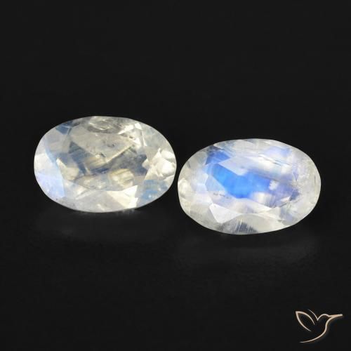 0.95ctw Naturale Bianco bluastro Pietra di luna arcobaleno, Ovale, Trasparente