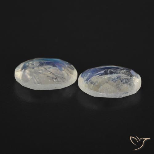 Gemme di Pietra di luna arcobaleno Bianco bluastro naturale da 1.98 ct, Ovale, Trasparente