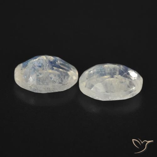 Gemme di Pietra di luna arcobaleno Bianco bluastro naturale da 2.41 ct, Ovale, Trasparente