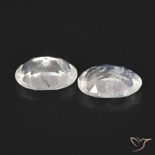 Gemme di Pietra di luna arcobaleno Bianco bluastro naturale da 0.88 ct, Ovale, Trasparente