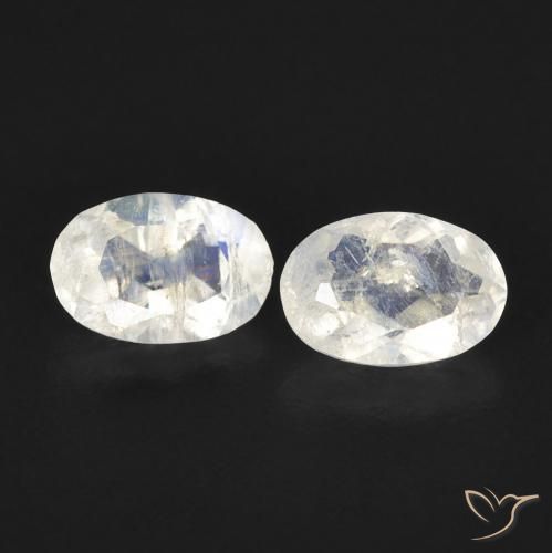 0.82ctw Naturale Bianco bluastro Pietra di luna arcobaleno, Ovale, Trasparente