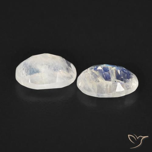 Gemme di Pietra di luna arcobaleno Bianco bluastro naturale da 0.94 ct, Ovale, Trasparente