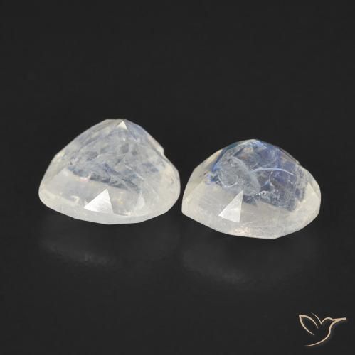 Gemme di Pietra di luna arcobaleno Bianco bluastro naturale da 1.29 ct, Cuore, Trasparente