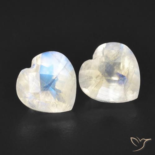 Gemme di Pietra di luna arcobaleno Bianco bluastro naturale da 1.48 ct, Cuore, Trasparente