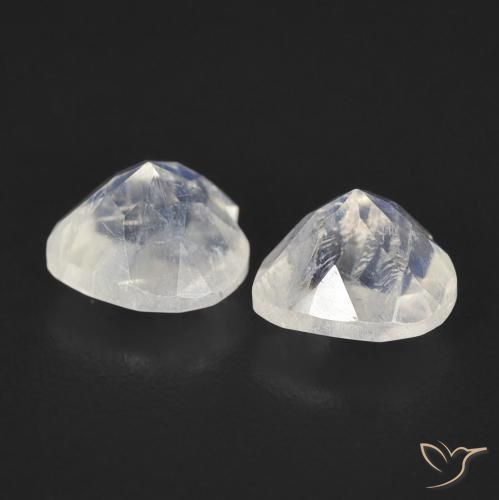 Gemme di Pietra di luna arcobaleno Bianco bluastro naturale da 1.48 ct, Cuore, Trasparente