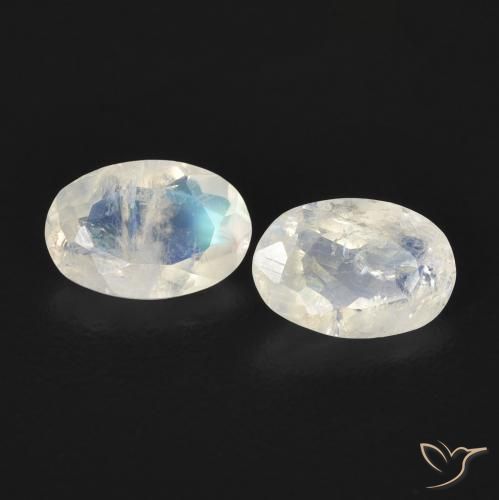 0.76ctw Naturale Bianco bluastro Pietra di luna arcobaleno, Ovale, Trasparente