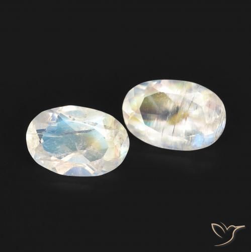 0.83ctw Naturale Bianco bluastro Pietra di luna arcobaleno, Ovale, Trasparente
