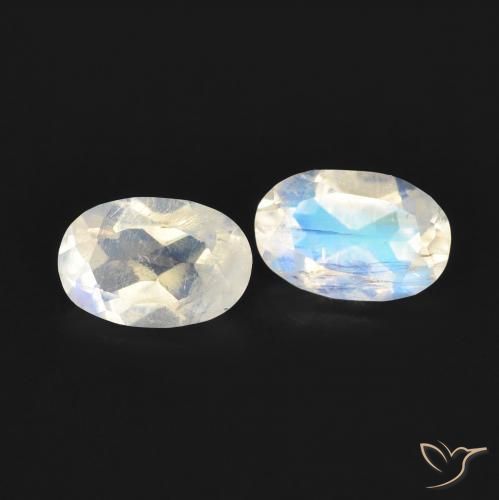 Gemme di Pietra di luna arcobaleno Bianco bluastro naturale da 0.80 ct, Ovale, Trasparente