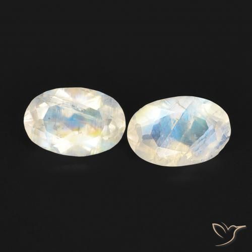 0.91ctw Naturale Bianco bluastro Pietra di luna arcobaleno, Ovale, Trasparente