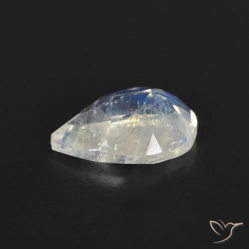 Pietra di luna arcobaleno Bianco bluastro naturale da 0.84 ct, Forma a pera, Trasparente