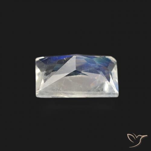 Pietra di luna arcobaleno Bianco bluastro naturale da 0.48 ct, Taglio a baguette, Trasparente