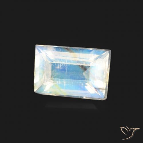 Pietra di luna arcobaleno Bianco bluastro naturale da 0.47 ct, Taglio a baguette, Trasparente