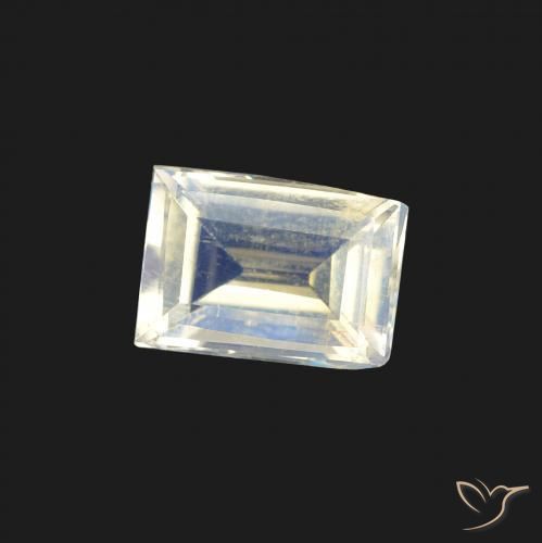 Pietra di luna arcobaleno Bianco bluastro naturale da 0.82 ct, Taglio a baguette, VS