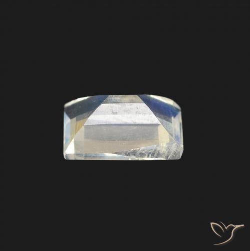 Pietra di luna arcobaleno Bianco bluastro naturale da 0.82 ct, Taglio a baguette, VS
