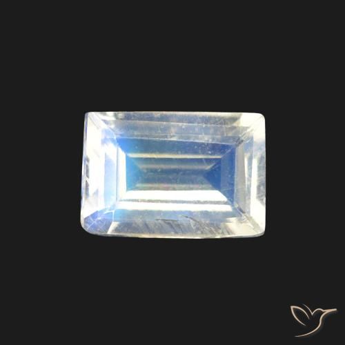 0.48ct Naturale Bianco bluastro Pietra di luna arcobaleno, Taglio a baguette, Trasparente