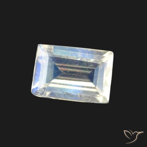 Pietra di luna arcobaleno Bianco bluastro naturale da 0.48 ct, Taglio a baguette, Trasparente