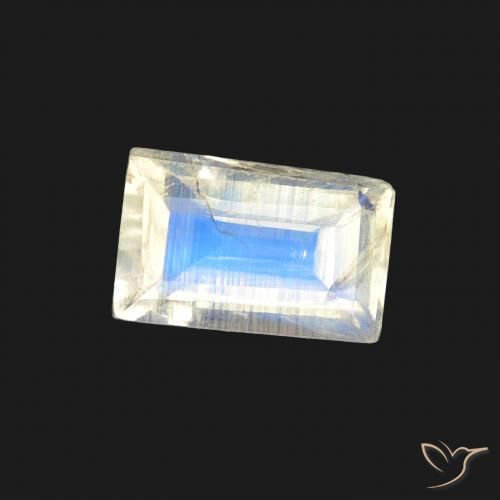 Pietra di luna arcobaleno Bianco bluastro naturale da 0.51 ct, Taglio a baguette, Trasparente